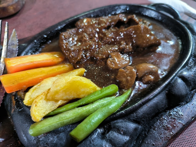 Steak TGP - Gastronomi dan perhotelan