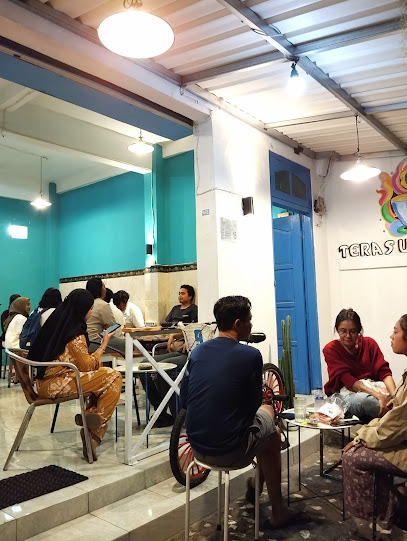 Teras umah coffee