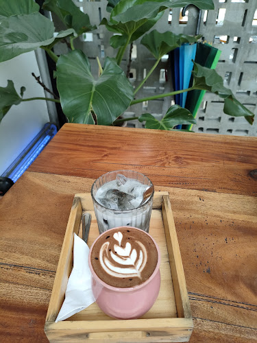sasadakopi. Roastery & Slow Bar