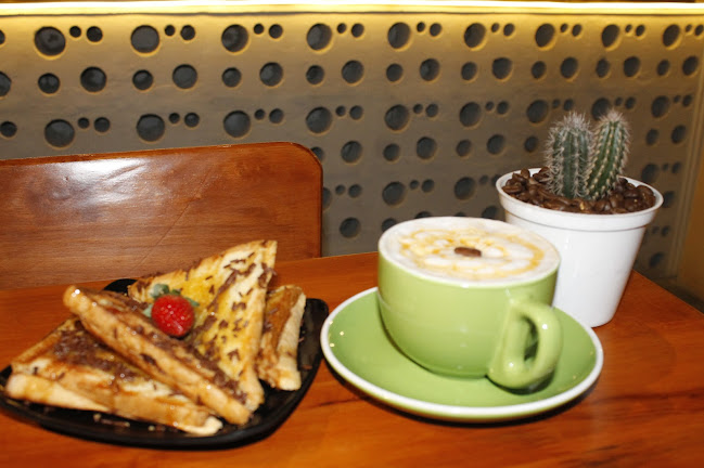 Maroan Coffee-Snack-Eatery - Kota Binjai