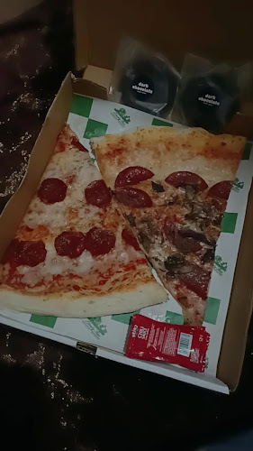 Opinii despre Liberty Slice Pizza în Kota Balikpapan - Gastronomi dan perhotelan