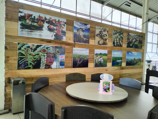 Comentarii opinii despre Saraba Nyaman Floating Restaurant