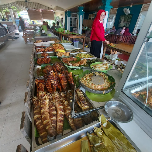 Rumah Makan Pondok Garuda