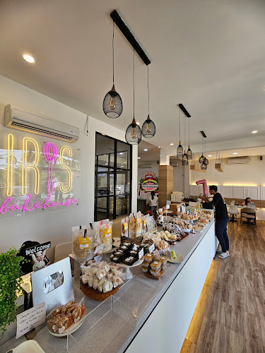 Iris Bakehouse - Kota Semarang