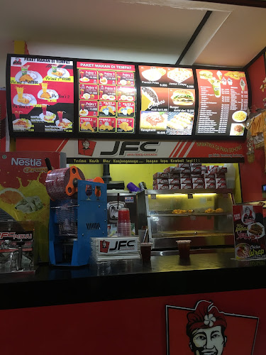 Opinii despre JFC (JAYA FRIED CHICKEN) în Kota Denpasar - Gastronomi dan perhotelan