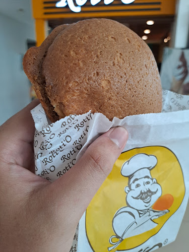 Opinii despre Roti O Stasiun Cisauk în Kabupaten Tangerang - Gastronomi dan perhotelan