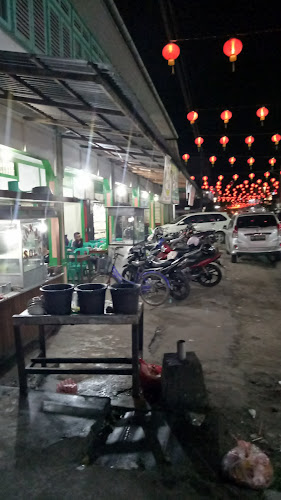 Opinii despre RM.Joko Solo {Bakso Dan Mie Ayam} în Kota Singkawang - Gastronomi dan perhotelan