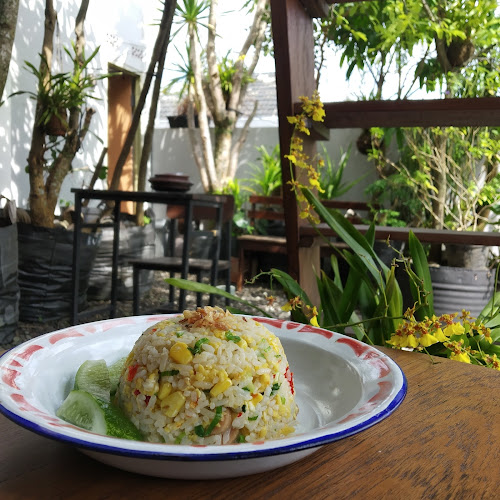 Jl. H.Sutan Hasan Halim Gg. 1 No.3, RT.10/RW.06, Sisir, Kec. Batu, Kota Batu, Jawa Timur 65315