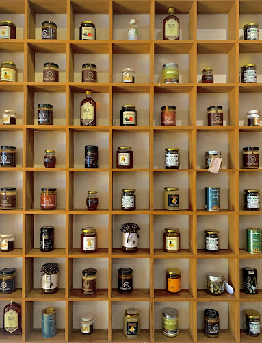 ViaVia Artisan Bakery - Gastronomi dan perhotelan