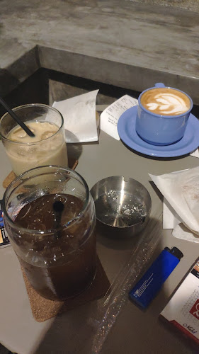 LEUKA COFFEE SHOP - Gastronomi dan perhotelan