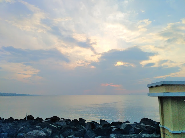 Bunaken Cafe & Resto - Gastronomi dan perhotelan