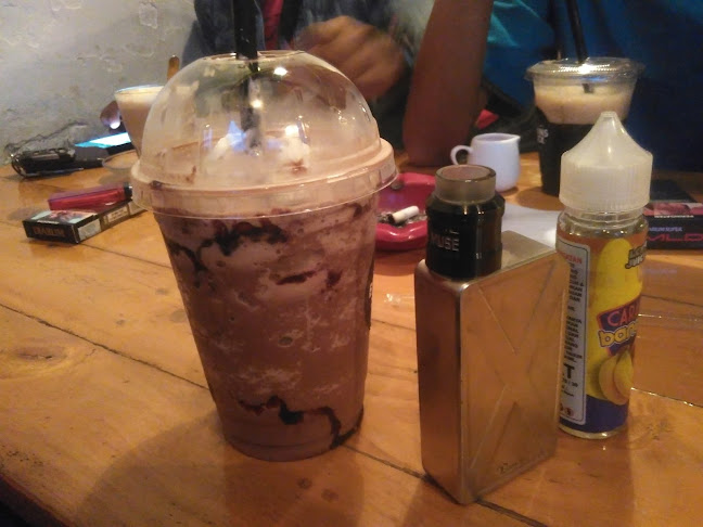 Comentarii opinii despre Brainssuck Coffee & Donuts