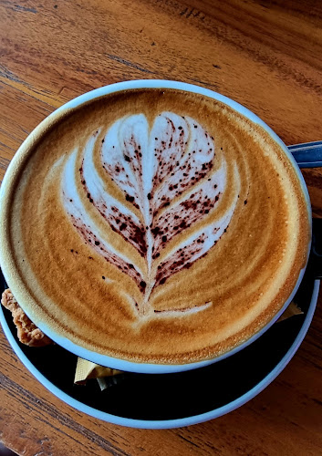 Al Raha Resto & Cafe