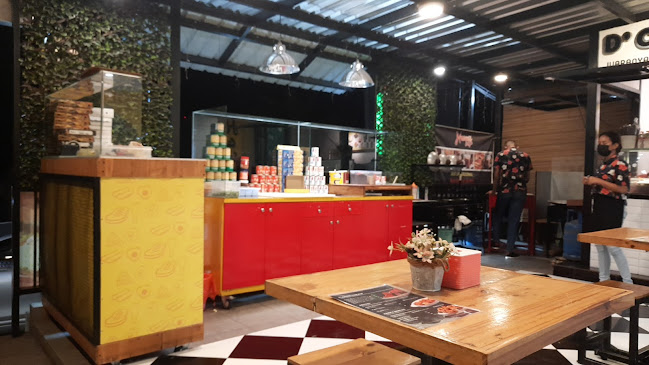 Martabak Hawaii Kaya Rasa Kuanino - Kota Kupang