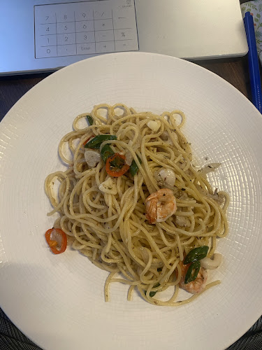 LOII Coffee - Gastronomi dan perhotelan