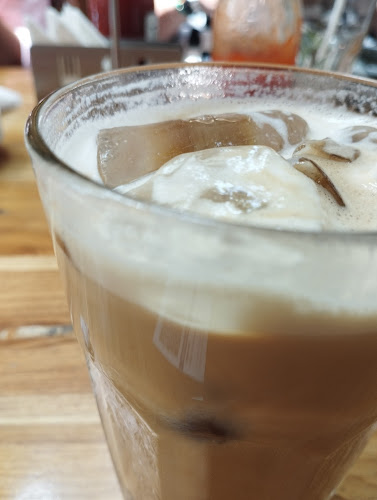 Le Cafe Gourmand - Surabaya