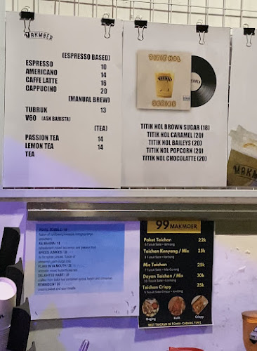 Jl. Jend. Urip Sumoharjo No.4, Sudiroprajan, Kec. Jebres, Kota Surakarta, Jawa Tengah 57133