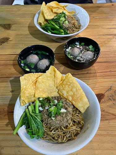 Photongopi & Mie Ayam Bang Marko - Gastronomi dan perhotelan