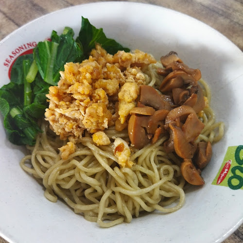 Mie Bandung Sesetan, Cabang Teuku umar - Kota Denpasar
