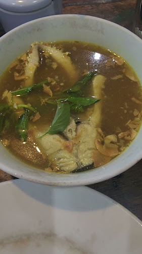 Opinii despre Warung Bambu Lulu Sop Kepala Ikan în Kota Denpasar - Gastronomi dan perhotelan