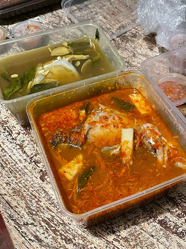 Opinii despre Warung Bambu Lulu Sop Kepala Ikan în Kota Denpasar - Gastronomi dan perhotelan