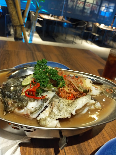 Comentarii opinii despre Kurnia Seafood Bandung