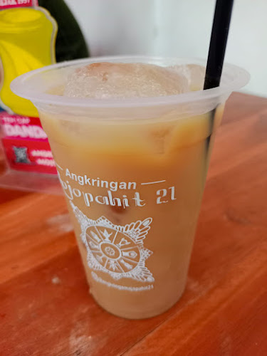 Angkringan Mojopahit