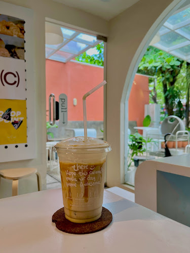 Comentarii opinii despre mania(c) plain place