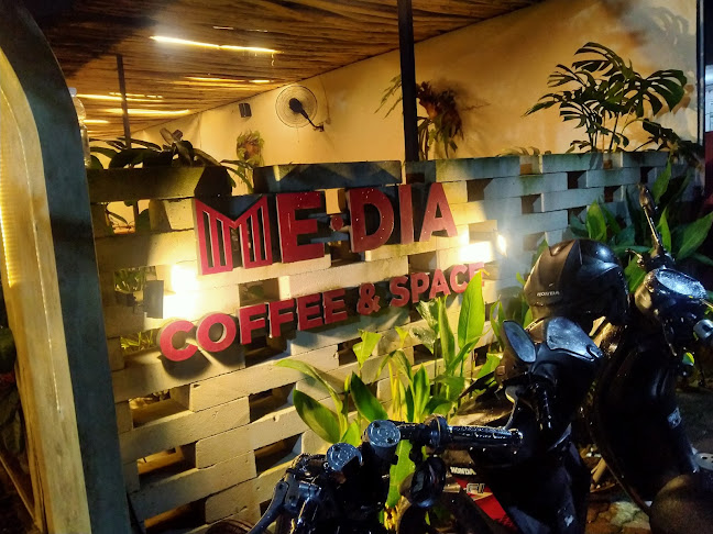 Jl. Ir. Sutami No.18, RT.005/RW.011, Sukasari, Kec. Tangerang, Kota Tangerang, Banten 15118