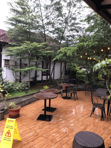 The Gade Corner Coffee and Gold Sukabumi - Kota Sukabumi