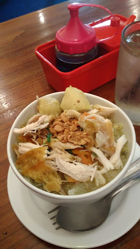 Opinii despre Rumah Makan Dahar în Kota Banjarmasin - Gastronomi dan perhotelan