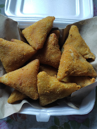 Opinii despre Umiga kitchen ( umi mega) în Kota Palembang - Gastronomi dan perhotelan