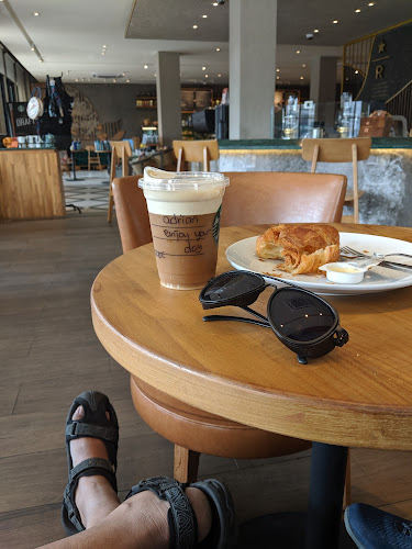 Comentarii opinii despre Starbucks Reserve Bogor