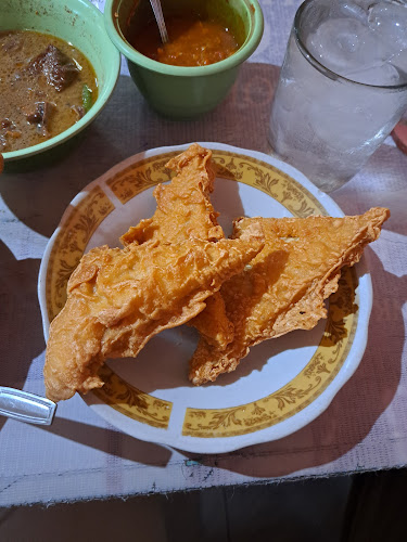 Opinii despre Warung Brongkos Handayani în Kota Yogyakarta - Gastronomi dan perhotelan