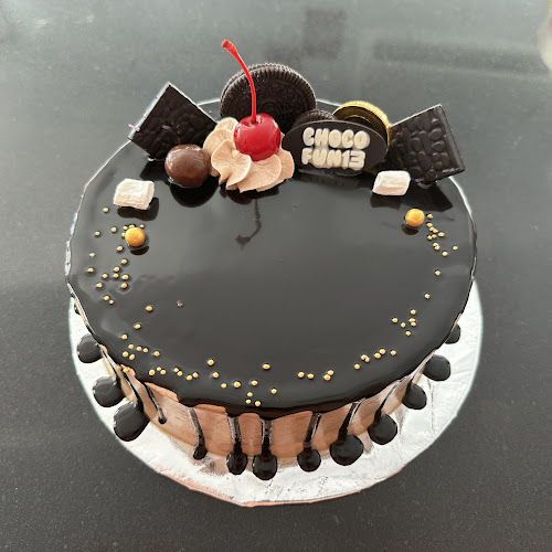 Opinii despre CHOCOFUN13 BORONG (Kue Ultah) în Kota Makassar - Gastronomi dan perhotelan