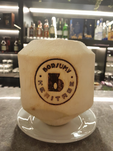 Borsumy Heritage - Gastronomi dan perhotelan