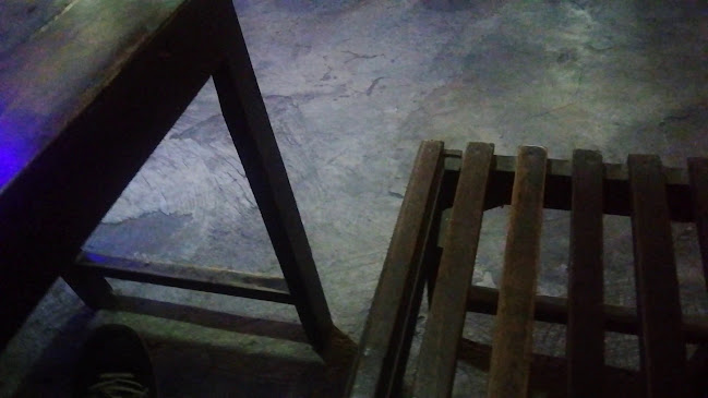 Opinii despre Eleven Cafe în Surabaya - Gastronomi dan perhotelan