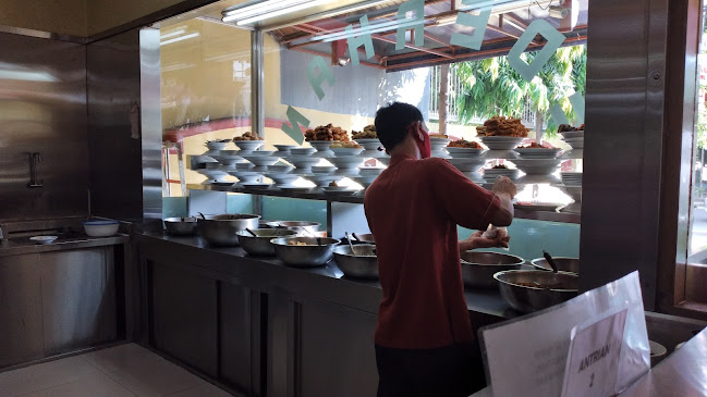 Jl. DR. Ratulangi No.89, Labuang Baji, Kec. Mamajang, Kota Makassar, Sulawesi Selatan 90132