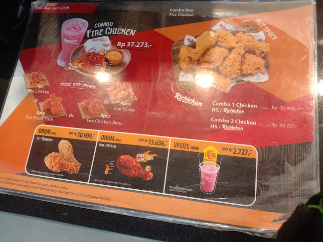 Comentarii opinii despre Richeese Factory Dumai