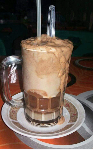 Lontong dan Nasi Uduk Bunda Sayang - Kota Padang