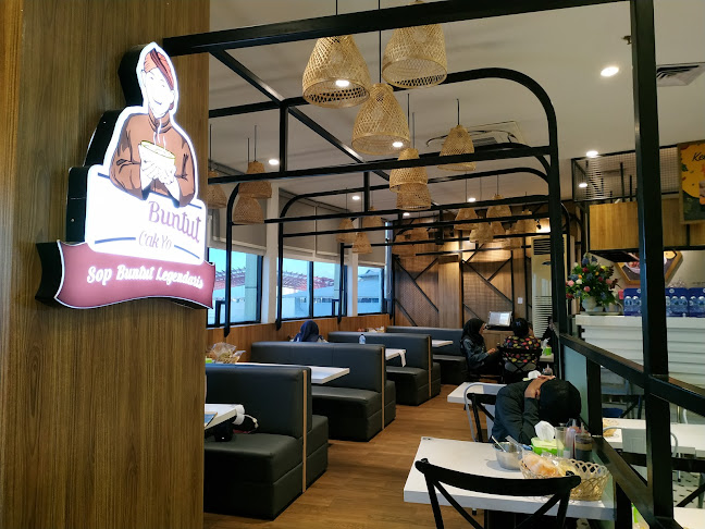 RCVW+3W4, Masale, Kec. Panakkukang, Kota Makassar, Sulawesi Selatan 90231