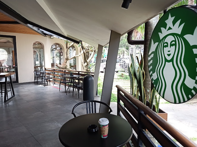 Comentarii opinii despre Starbucks Ciumbuleuit