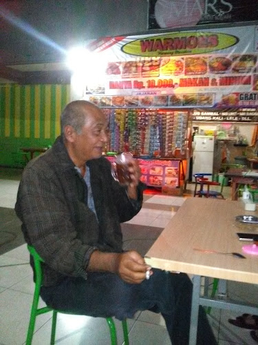 Warmoes Waroeng Moeslem