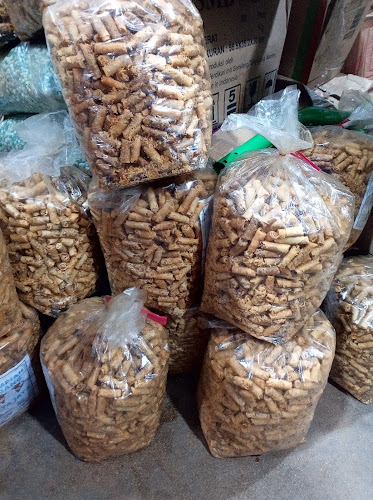 Opinii despre Kebun Kopi în Kota Jambi - Gastronomi dan perhotelan