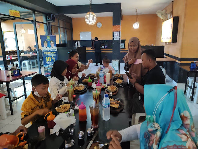 MAMOO Steak & Chicken Grill