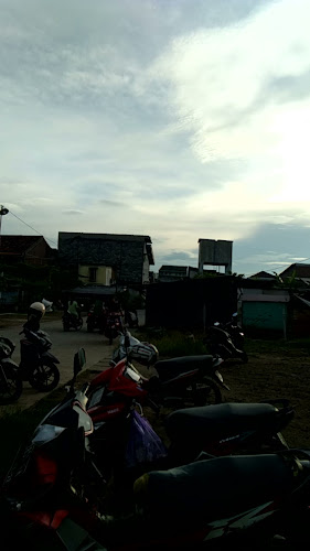 3F4V+2Q7, Pondokradenpatah Dua, Sriwulan, Kec. Sayung, Kabupaten Demak, Jawa Tengah 59563