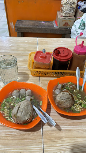 Bakso dan Mie Ayam Midun