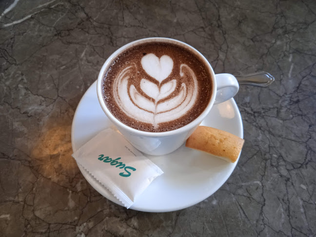 Jl. Pregolan No.2, Tegalsari, Kec. Tegalsari, Surabaya, Jawa Timur 60262