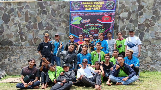 Opinii despre Shallter BROTHER LAND COMMUNITY în Kota Bandung - Gastronomi dan perhotelan