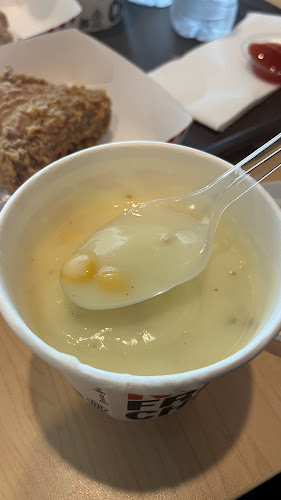 KFC Mega Mall Ayani Pontianak - Gastronomi dan perhotelan